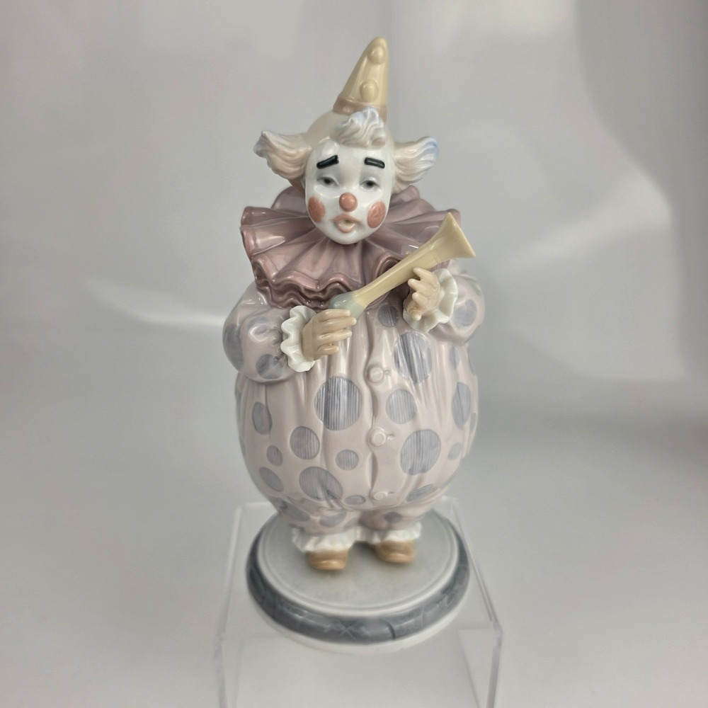 Lladró "The Show Begins" #6938 Roly-Poly Clown with Horn Figurine Spain Retired